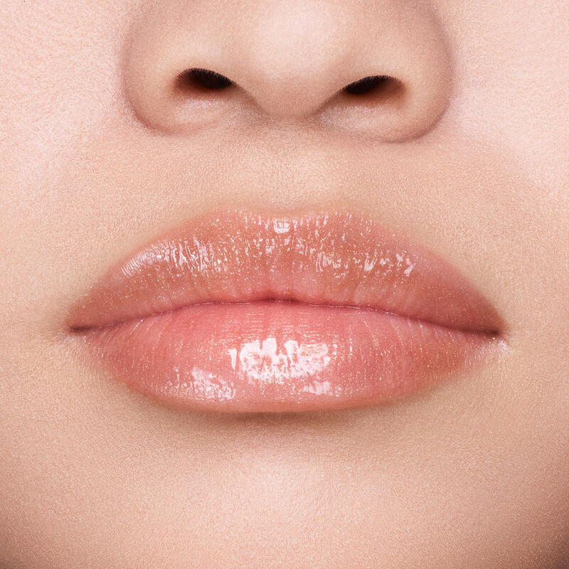 Shiseido Shimmer GelGloss β Shade 03 (Kurumi Beige)