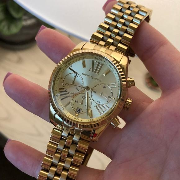 Michael Kors Lexington MK5556 women's gold-tone stainless steel chronograph watch.