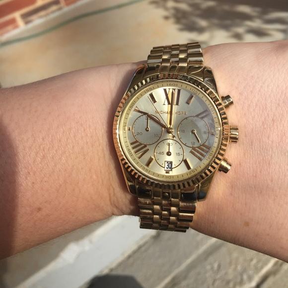 Michael Kors Lexington MK5556 women's gold-tone stainless steel chronograph watch.