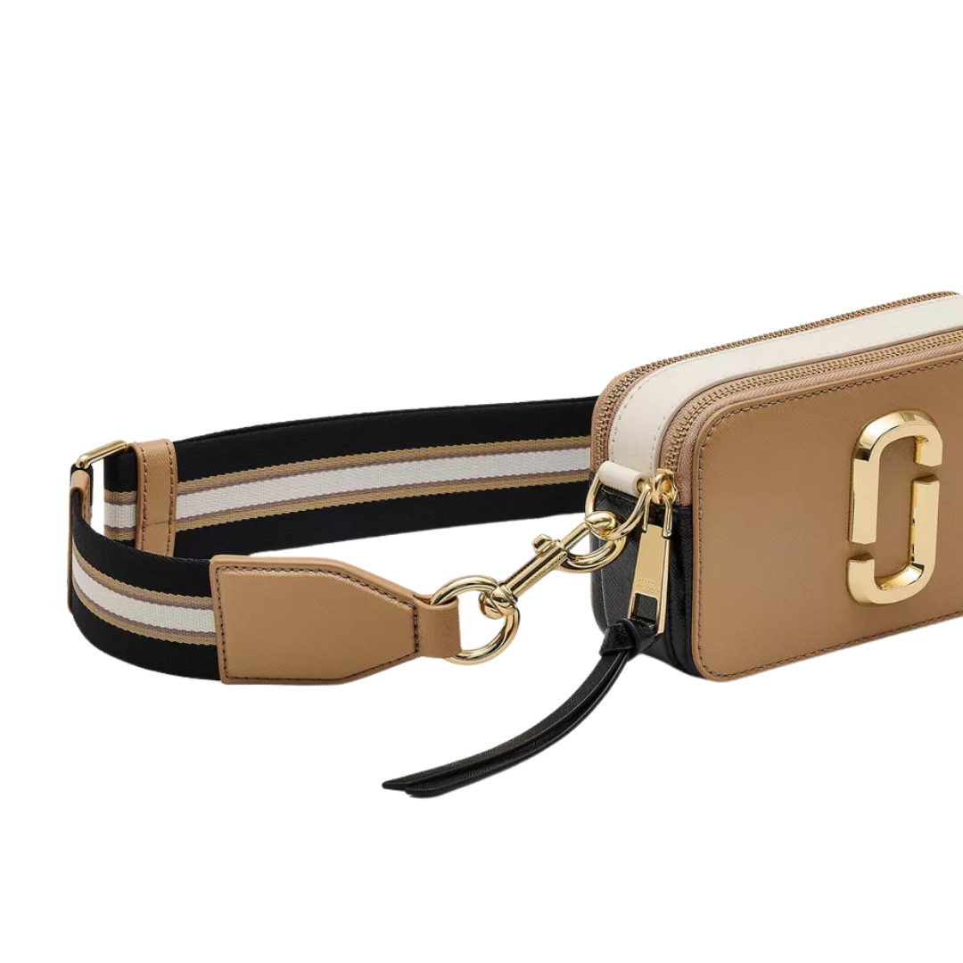 MARC JACOBS The Snapshot Camera Crossbody Bag in Leather