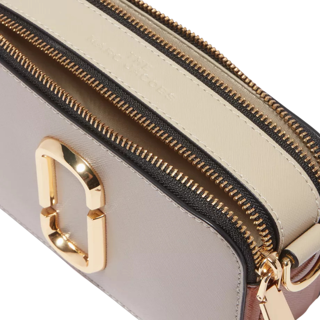 MARC JACOBS Grey Snapshot Camera Bag in Leather