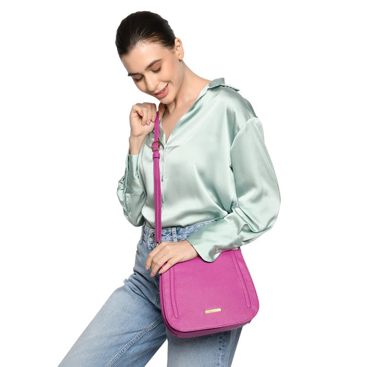 Caprese Kristin Crossbody Medium