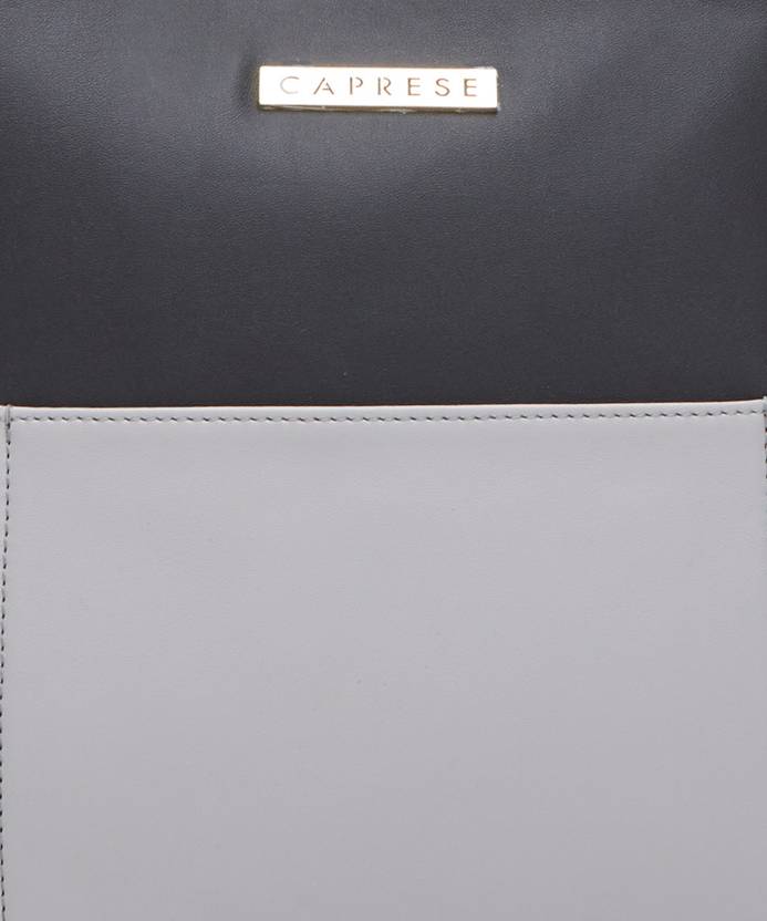 Caprese Destin Sling Small Black